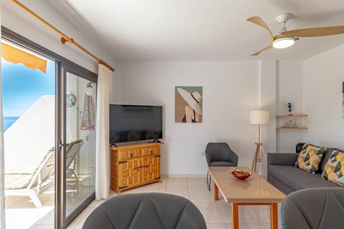 Sunny Oceanview Terrace By Dream Homes Tenerife Acantilado de los Gigantes Εξωτερικό φωτογραφία