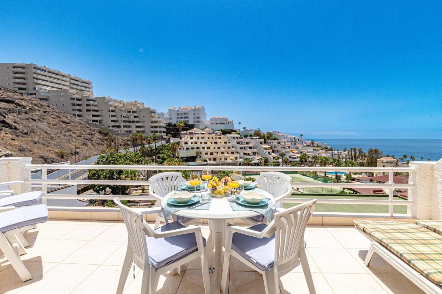 Sunny Oceanview Terrace By Dream Homes Tenerife Acantilado de los Gigantes Εξωτερικό φωτογραφία